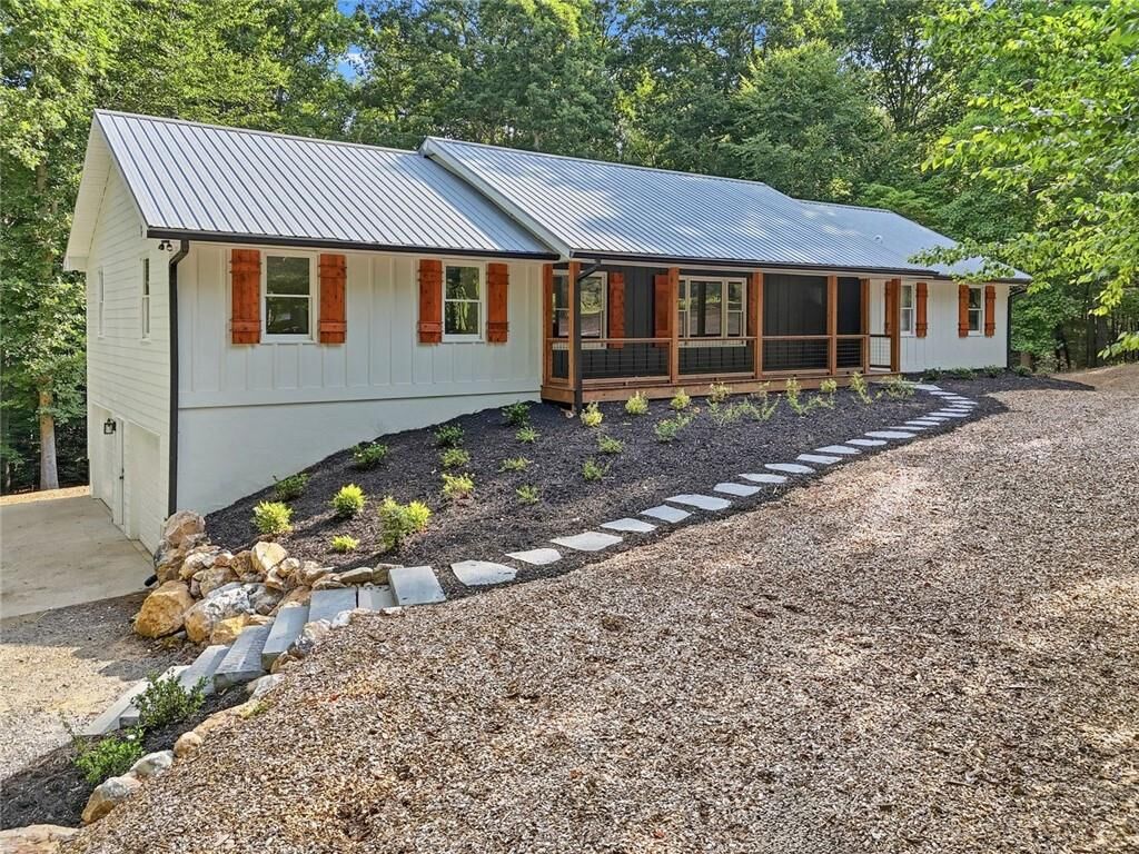 Property Photo: 627 Ammons Drive GA 30183