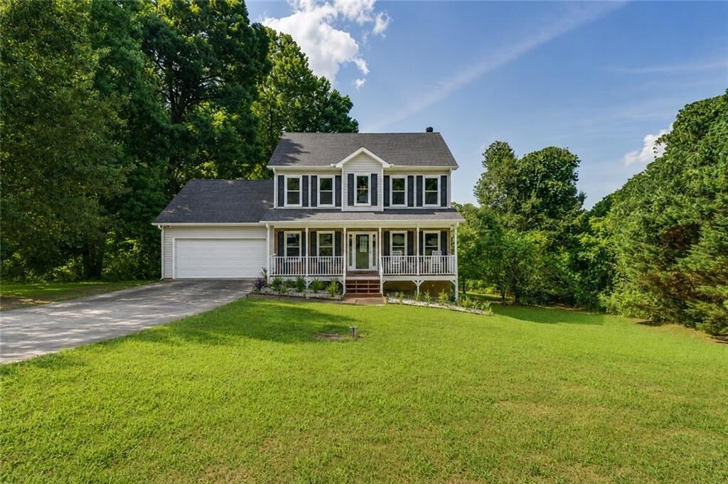 Property Photo: 4283 Northwind Drive GA 30294
