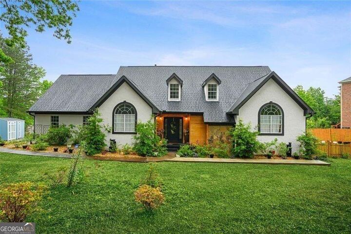 Property Photo: 1229 Park Place Drive GA 30236