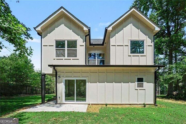 Property Photo:  6320 Crystal Cove Trail  GA 30506 