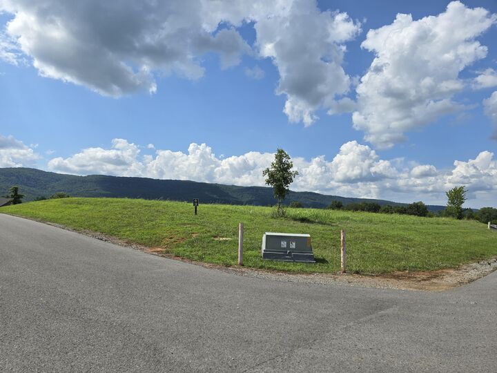 Property Photo:  Lot 18 Farmview Way  TN 37327 