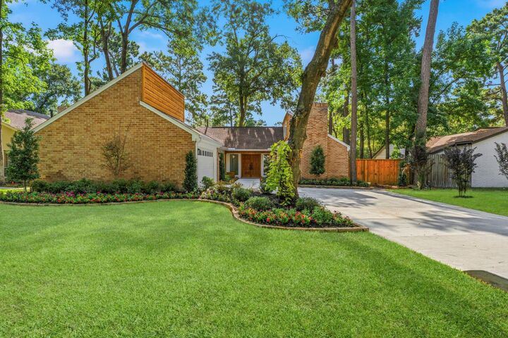 Property Photo:  76 Woodhaven Wood Drive  TX 77380 