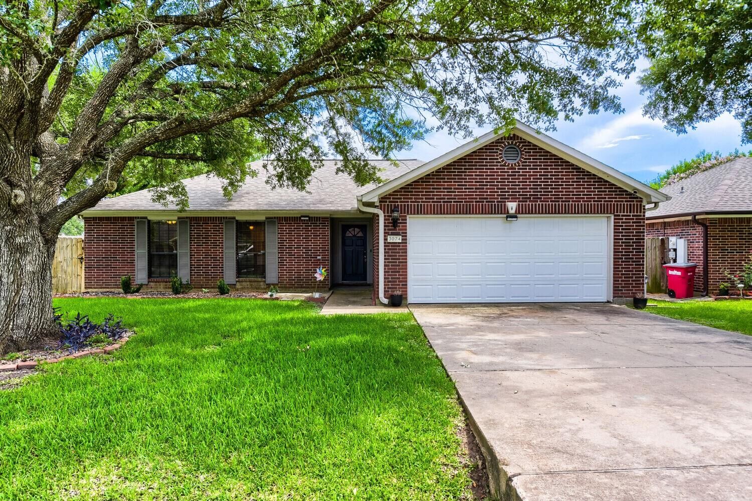 Property Photo: 3074 County Road 855B TX 77511