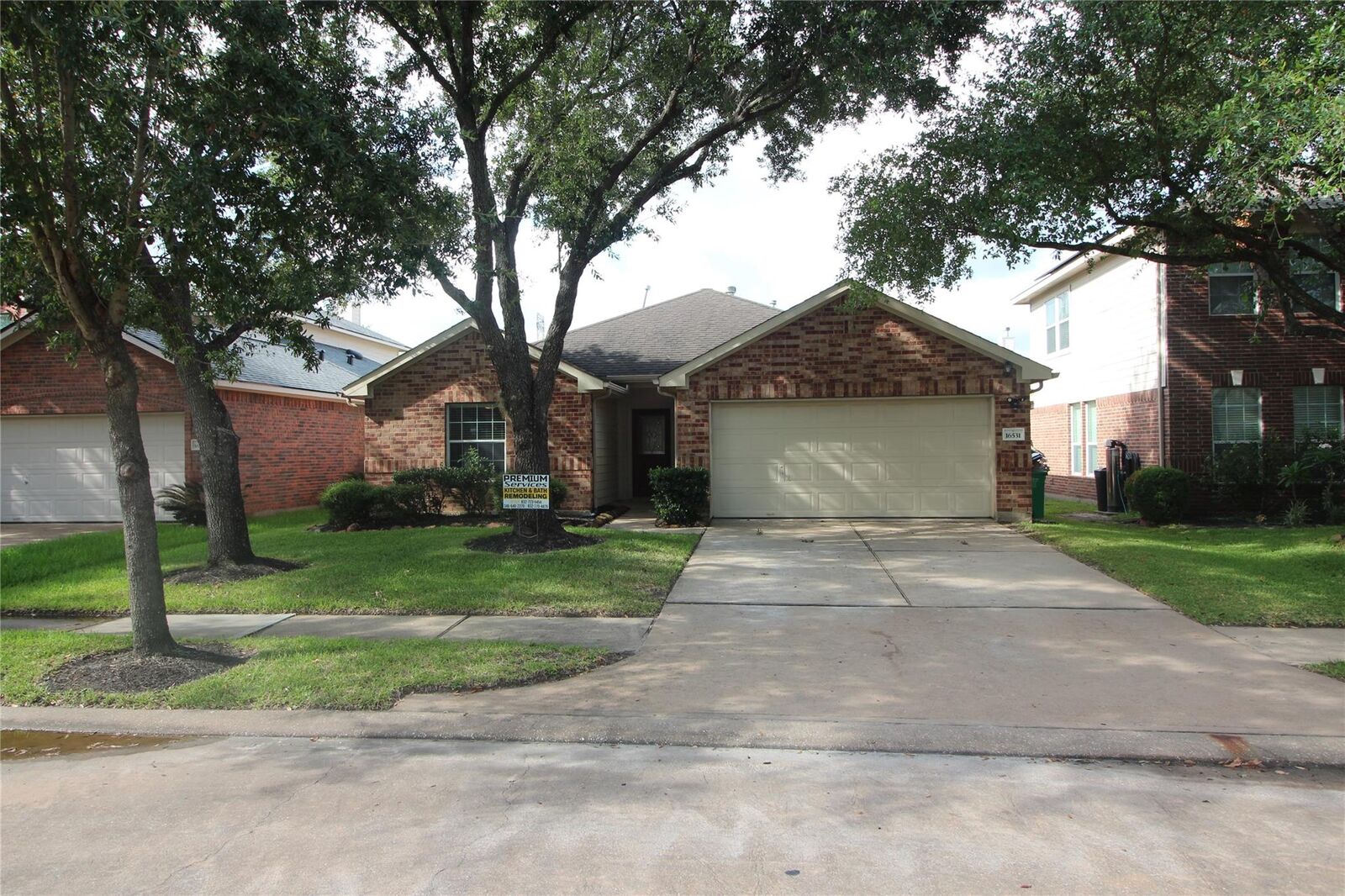 Property Photo: 16531 Sperry Gardens Drive TX 77095