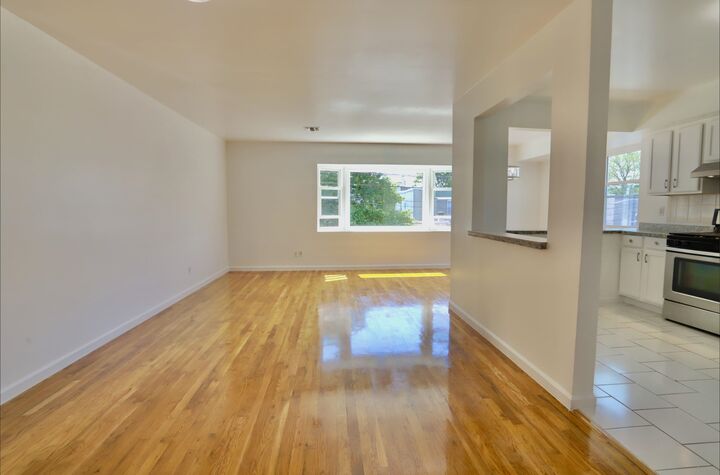 Property Photo:  6207 Newkirk Ave 2  NJ 07047 