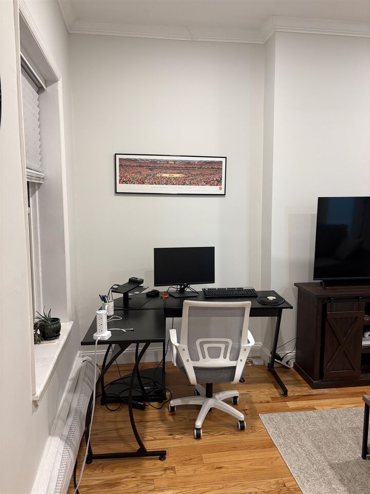 Property Photo: 102 Washington St 4D NJ 07030