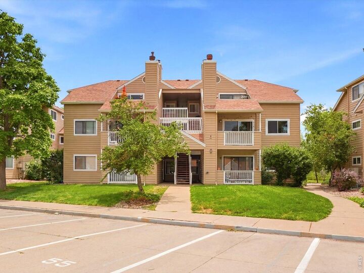 Property Photo: 4945 Twin Lakes Rd 46 CO 80301