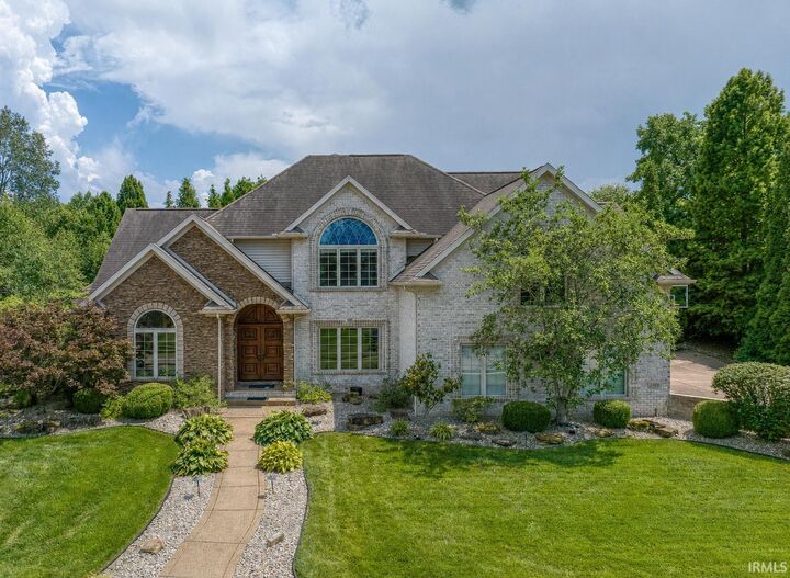 Property Photo:  2500 Oak Bend Place  IN 47630 