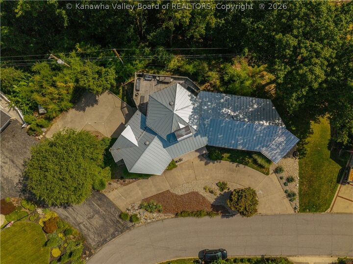 Property Photo:  127 Camelot Drive  WV 25701 
