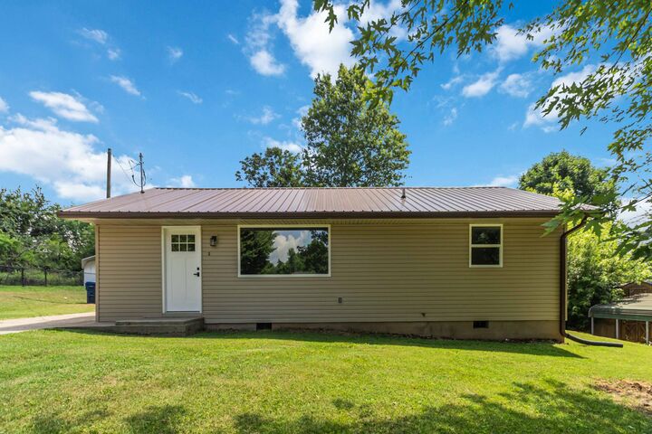 Property Photo:  5213 Beechwood Drive  KY 42501 