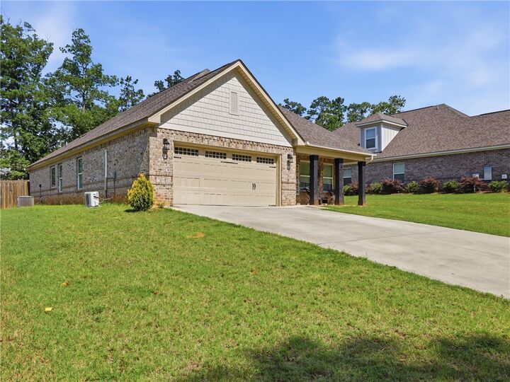 Property Photo:  2130 Sherwood Drive  AL 36801 