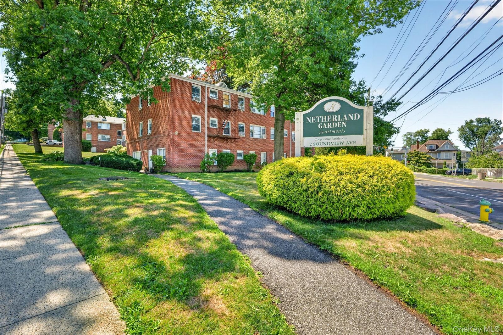 Property Photo: 205 West Post Road 1N NY 10606