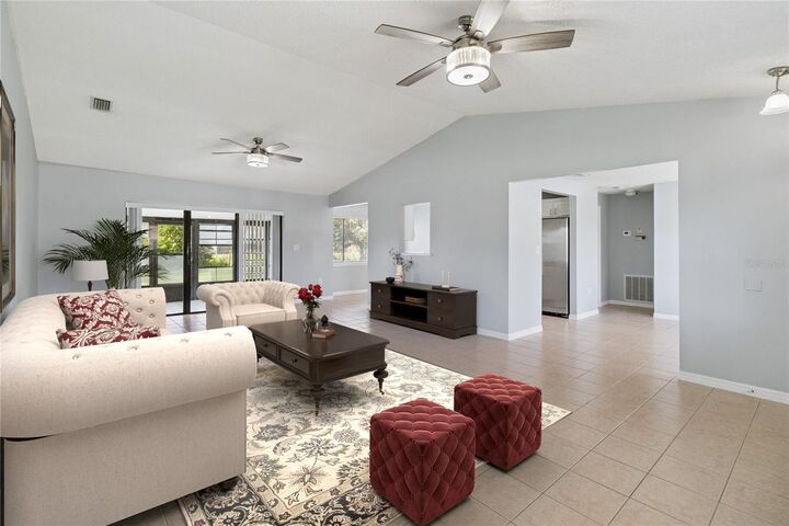 Property Photo:  940 Forest Street NE  FL 32907 