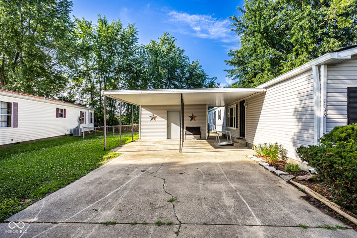 Property Photo:  1145 Southpointe Drive  IN 46131 