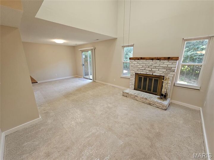 Property Photo: 17097 Sandalwood Creek Drive MO 63038