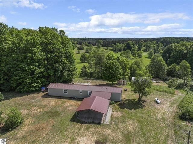 Property Photo:  4622 Vista Valley Trail  MI 49668 