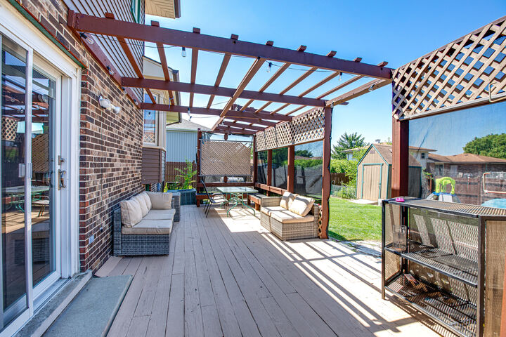 Property Photo: 16624 Henry Lane IL 60477