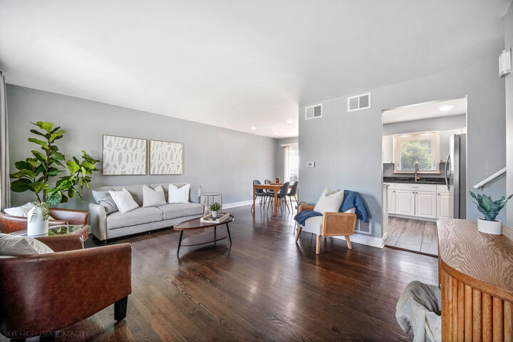 Property Photo: 10403 Barnard Drive IL 60415