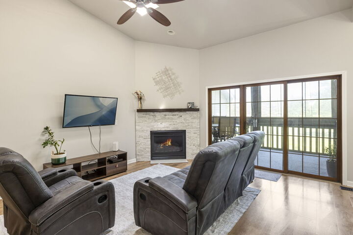 Property Photo: 11174 Algonquin Road 11174 IL 60142