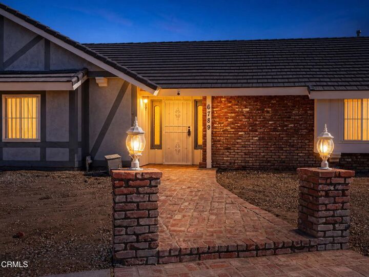 Property Photo:  6789 W Avenue A  CA 93560 