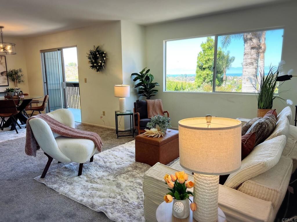 Property Photo:  155 Rosebay Dr 2  CA 92024 