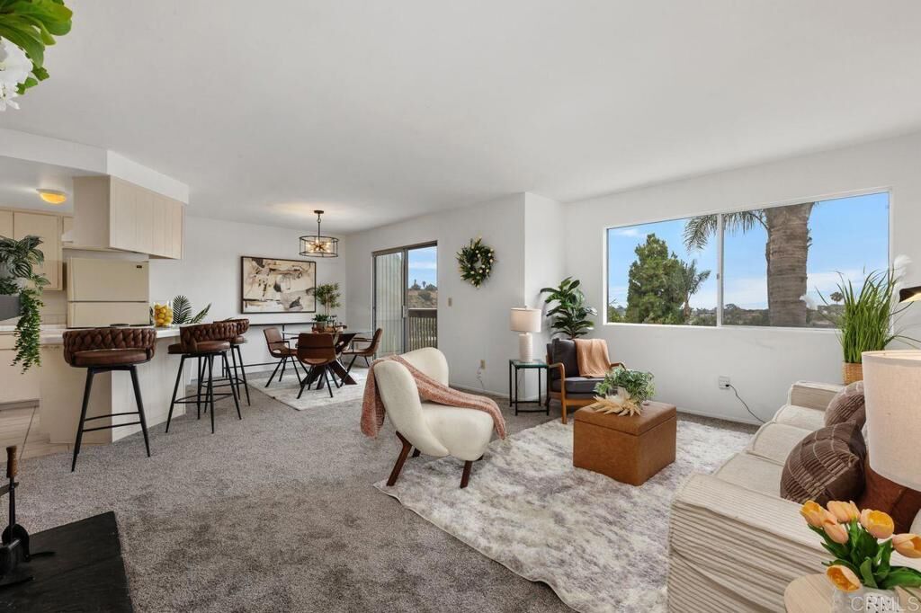 Property Photo: 155 Rosebay Dr 2 CA 92024