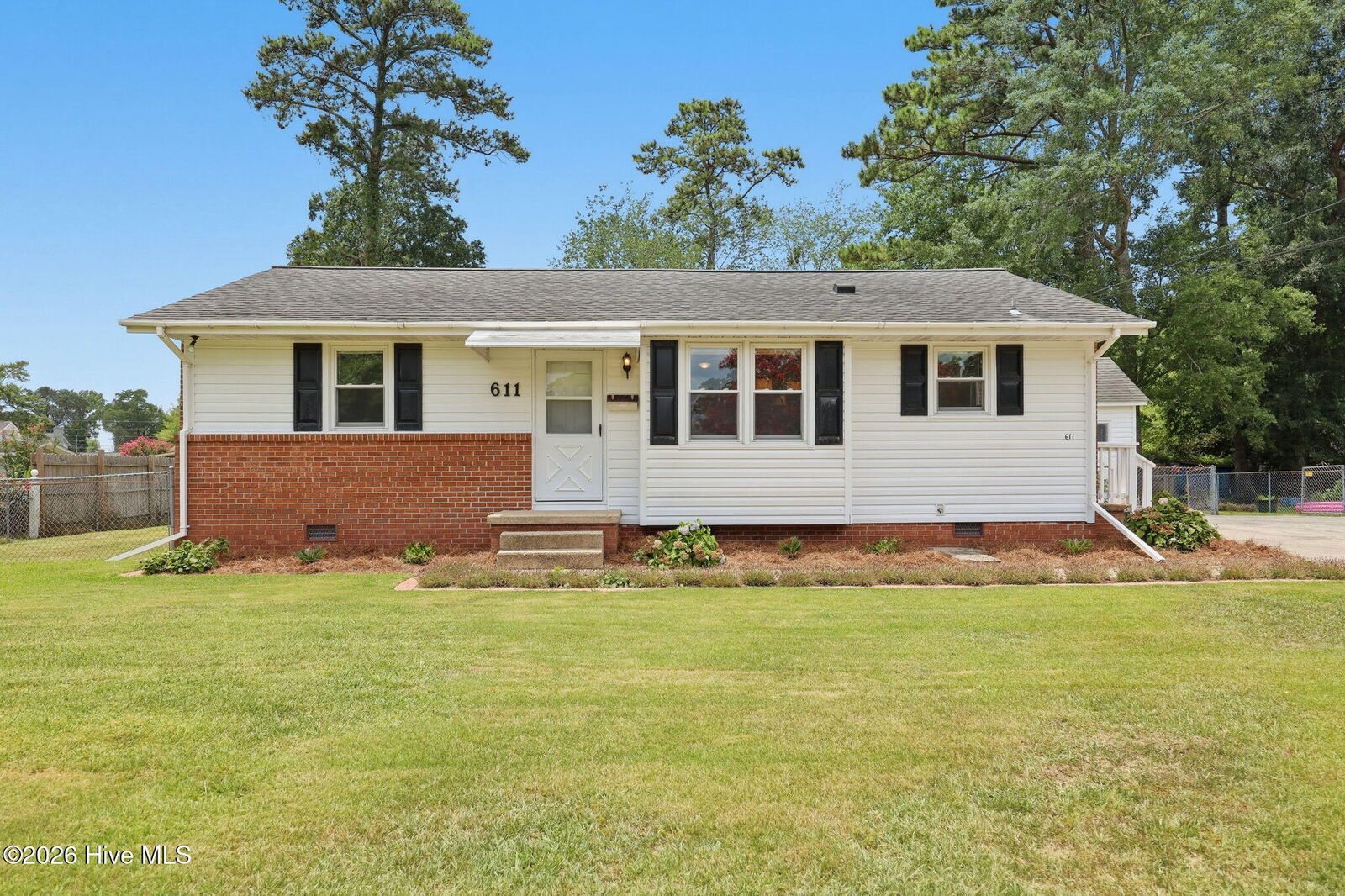 Property Photo: 611 Decatur Road NC 28540
