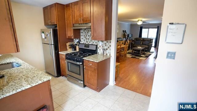 Property Photo: 1806 Faulkner Court NJ 07430