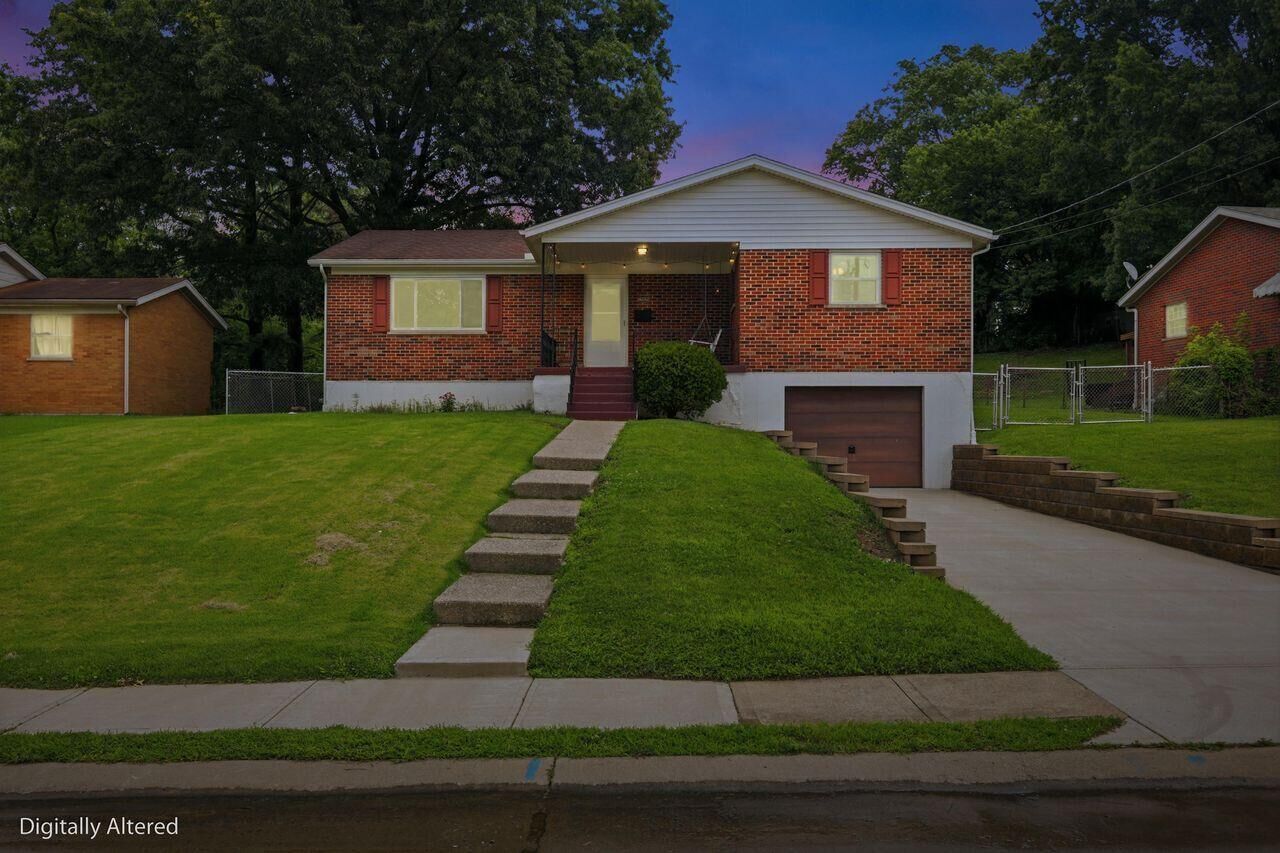 Property Photo:  4232 Lafayette Court  KY 41018 
