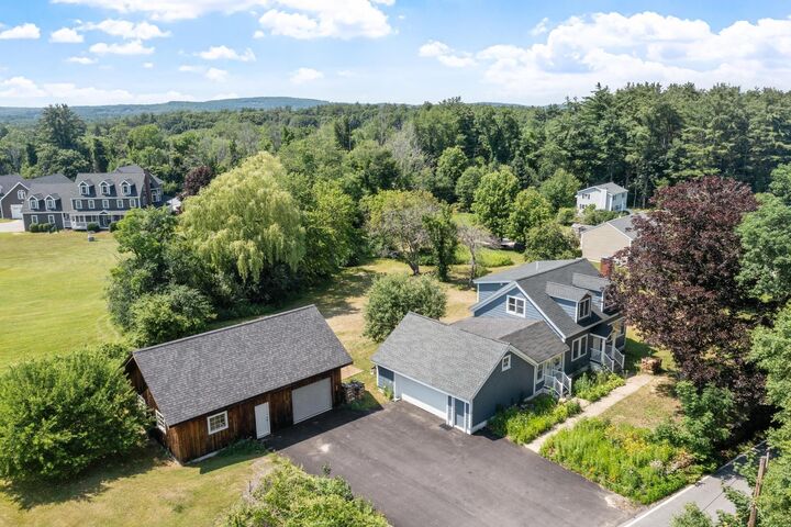 Property Photo:  8 Island Pond Road  NH 03076 