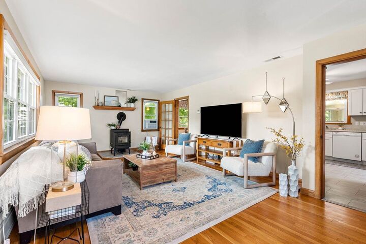 Property Photo: 83 Violet Street NH 03102