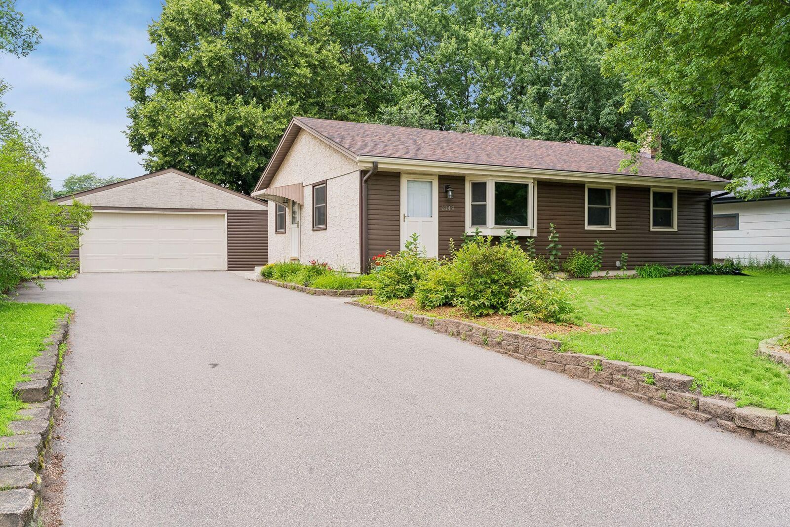 Property Photo: 1849 Barry Drive MN 55055