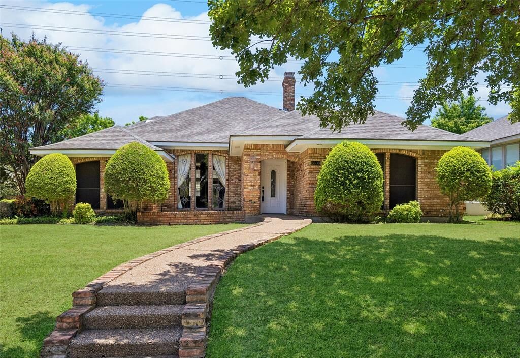 Property Photo:  6600 Canalview Drive  TX 76016 
