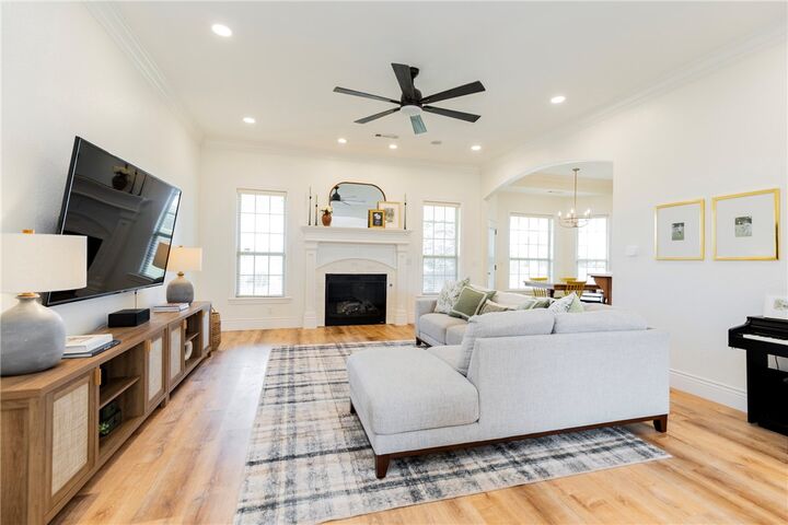 Property Photo: 5087 S Strathmore Station Drive AR 72758
