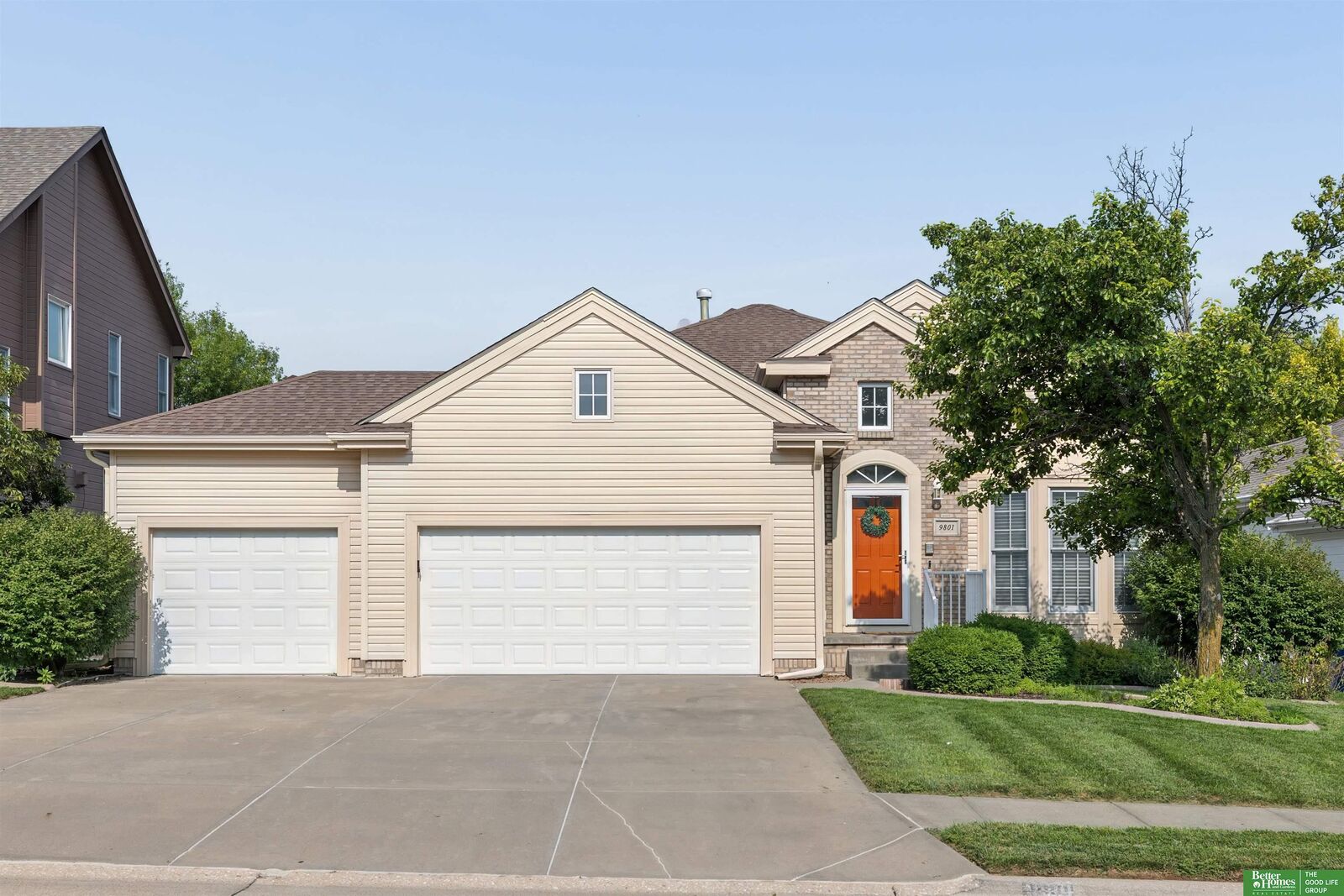 Property Photo:  9801 S 28th Street  NE 68123 