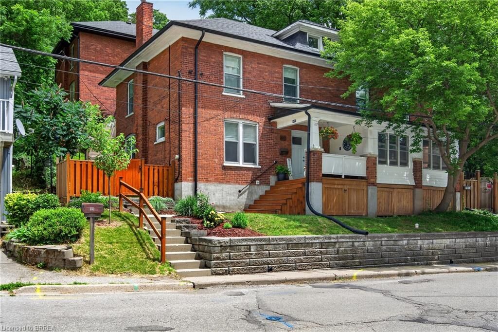 Property Photo:  107 West River Street  ON N3L 2V4 