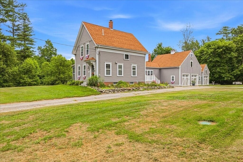 Property Photo:  9 Lake St  MA 02367 