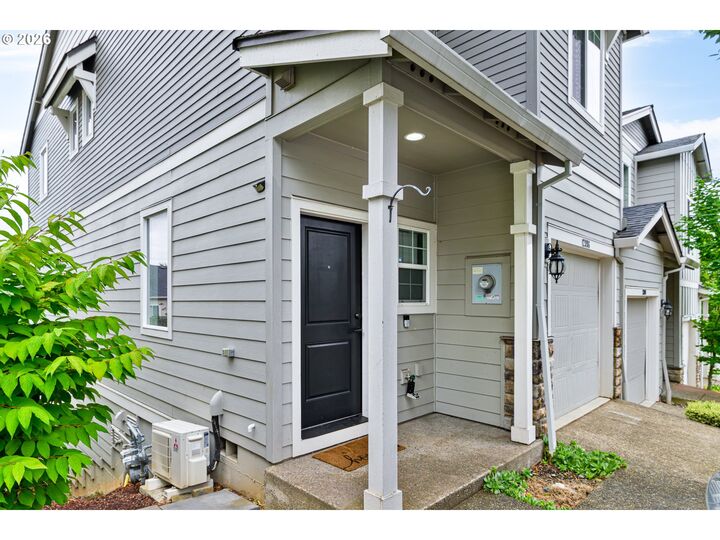 Property Photo: 12996 SE 155th Ave OR 97086