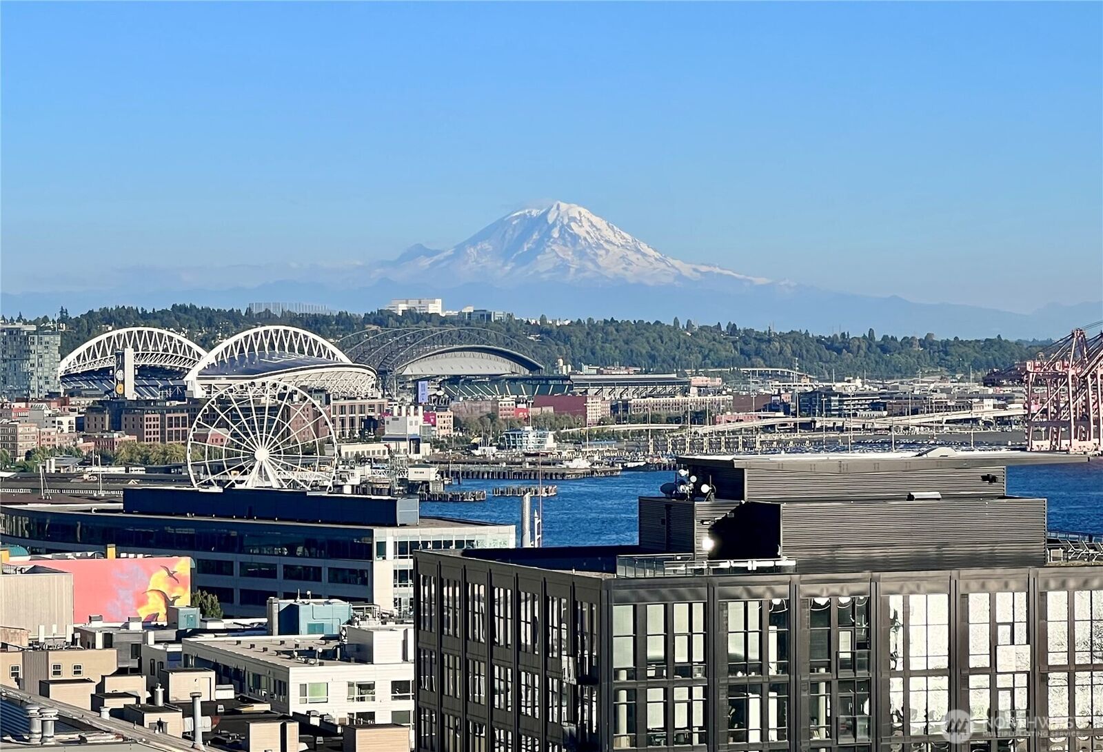 Property Photo:  2721  1st Avenue 409  WA 98121 