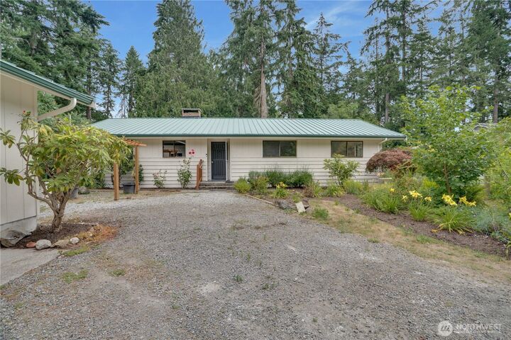 Property Photo: 4270 Fir Drive NE WA 98310