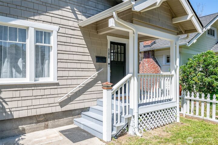 Property Photo: 914 S M Street WA 98405