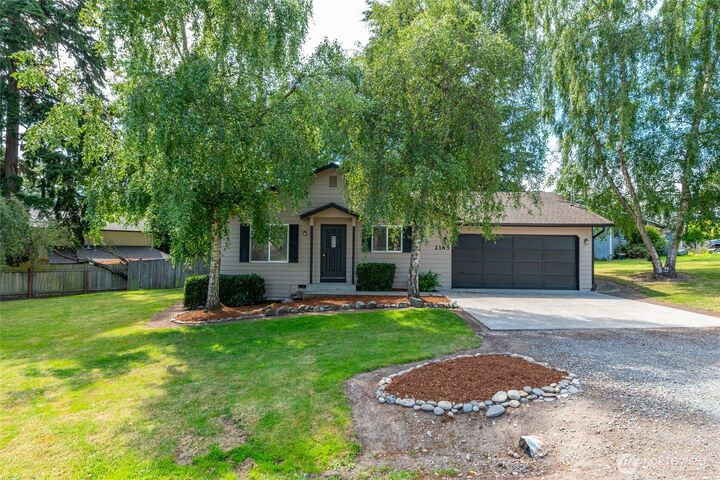 Property Photo:  2165  Norman Drive  WA 98277 