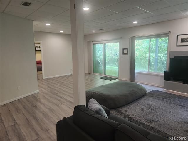 Property Photo: 6858 Brockhurst Boulevard MI 48322