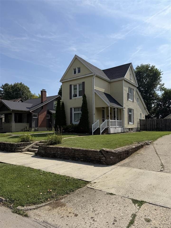 Property Photo:  153 S 21st Street  IN 47374 