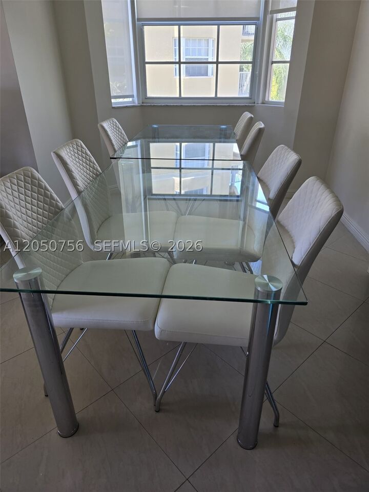Property Photo: 19999 E Country Club Dr 1407 FL 33180