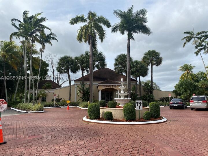 Property Photo:  15320 SW 106th Ter 1115  FL 33196 