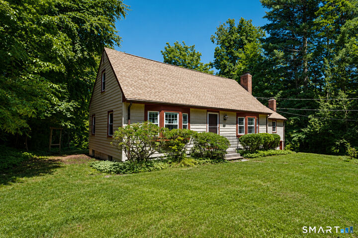 Property Photo:  20 Laurel Drive  CT 06070 