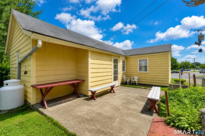 Property Photo: 216 Cross Hill Road CT 06468