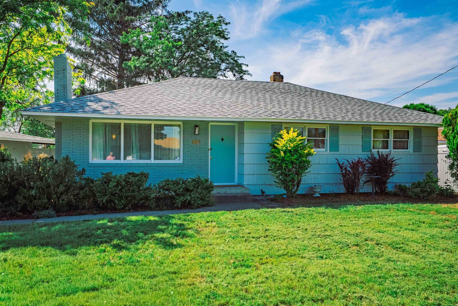 Property Photo: 1109 N Balfour Ct WA 99206