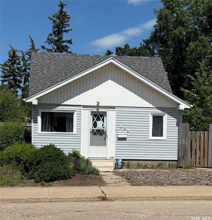 930 Vaughan Street — photo 1